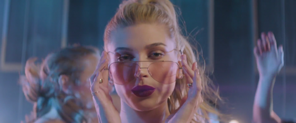 boloneyewear333.png