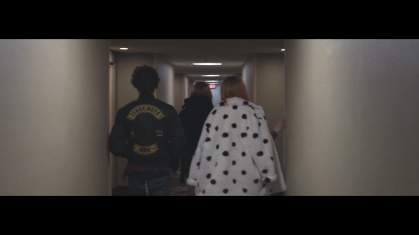 eleven_paris_the_hanters0212.png