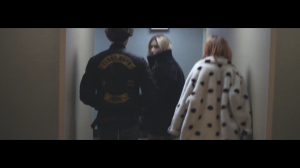 eleven_paris_the_hanters0220.png