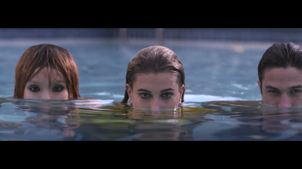 eleven_paris_the_hanters0265.png