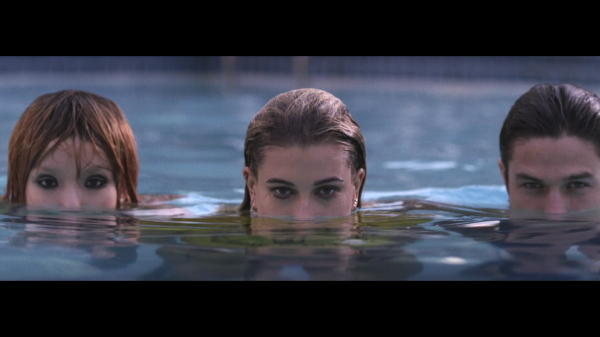 eleven_paris_the_hanters0268.png