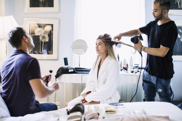 hailey-baldwin-01.jpg