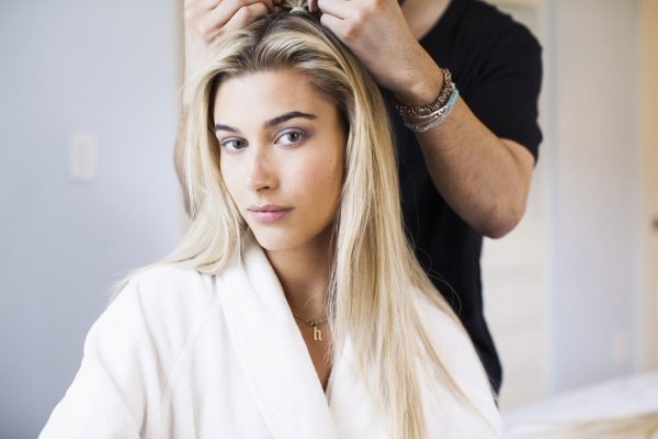 hailey-baldwin-11.jpg