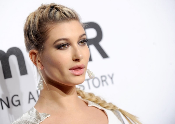 hailey-baldwin-at-2016-amfar-new-york-gala-02-10-2016_6.jpg