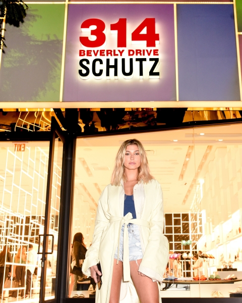 hailey-baldwin-shutz-beverly-hills-1-year-anniversary-party-41817-5.jpg
