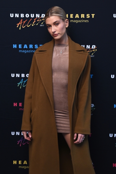 hailey_baldwin__28229.jpg