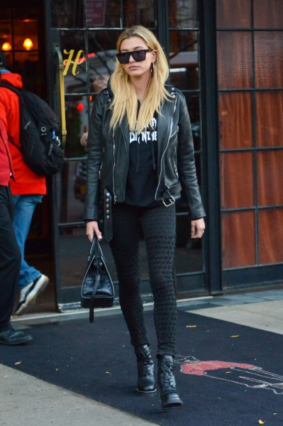 hqcelebcorner_28129~7.jpg