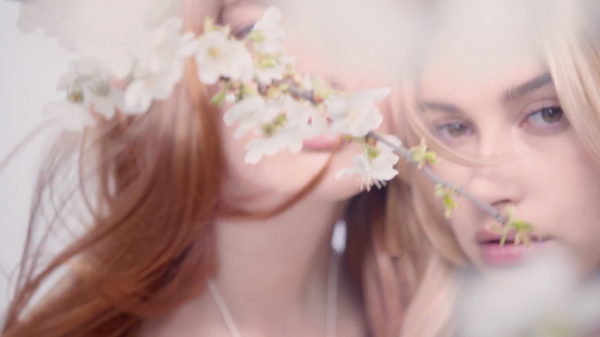 inoaitgirl375.png