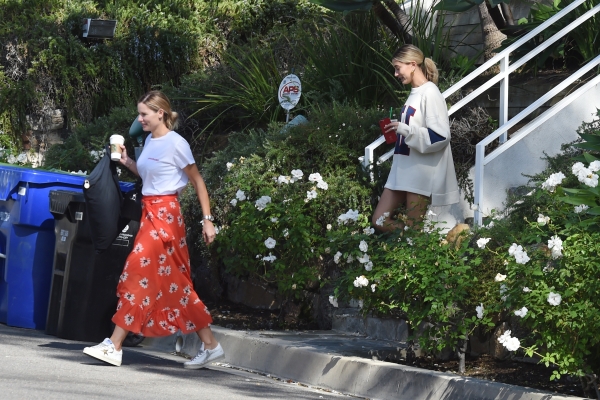 pbbr4~76.jpg