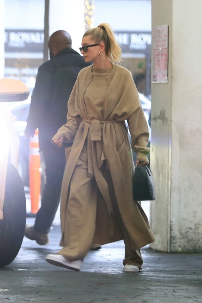 pbbr9~549.jpg