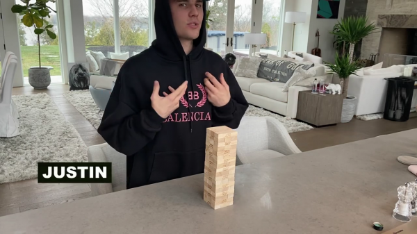 thebiebers2.png