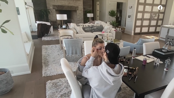 thebiebers299~1.png