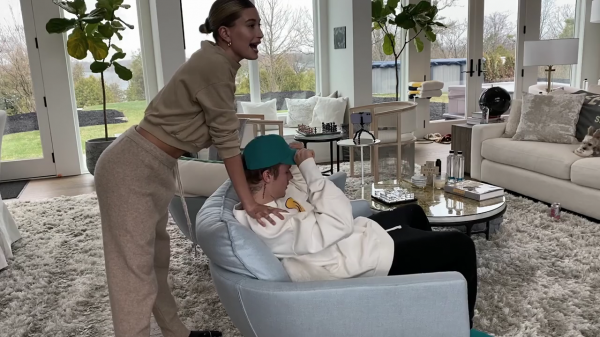 thebiebers2~0.png