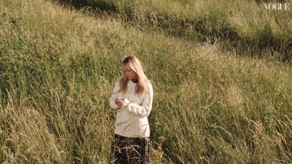 vogue143.png