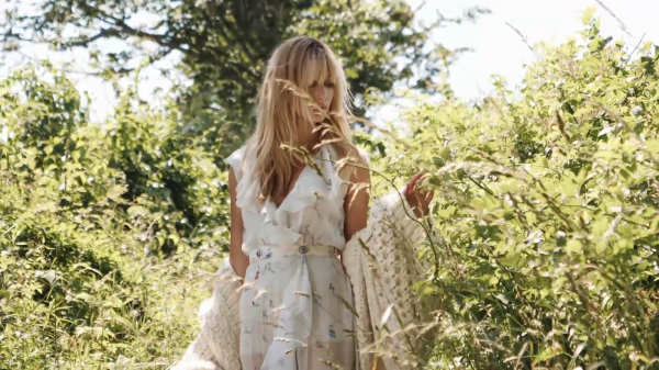 vogue22.png