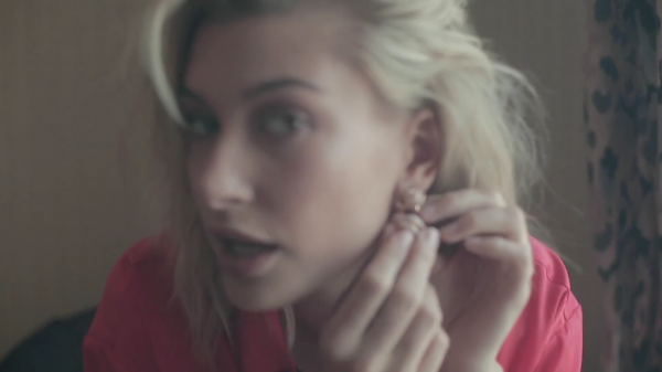 vogueparis334.png