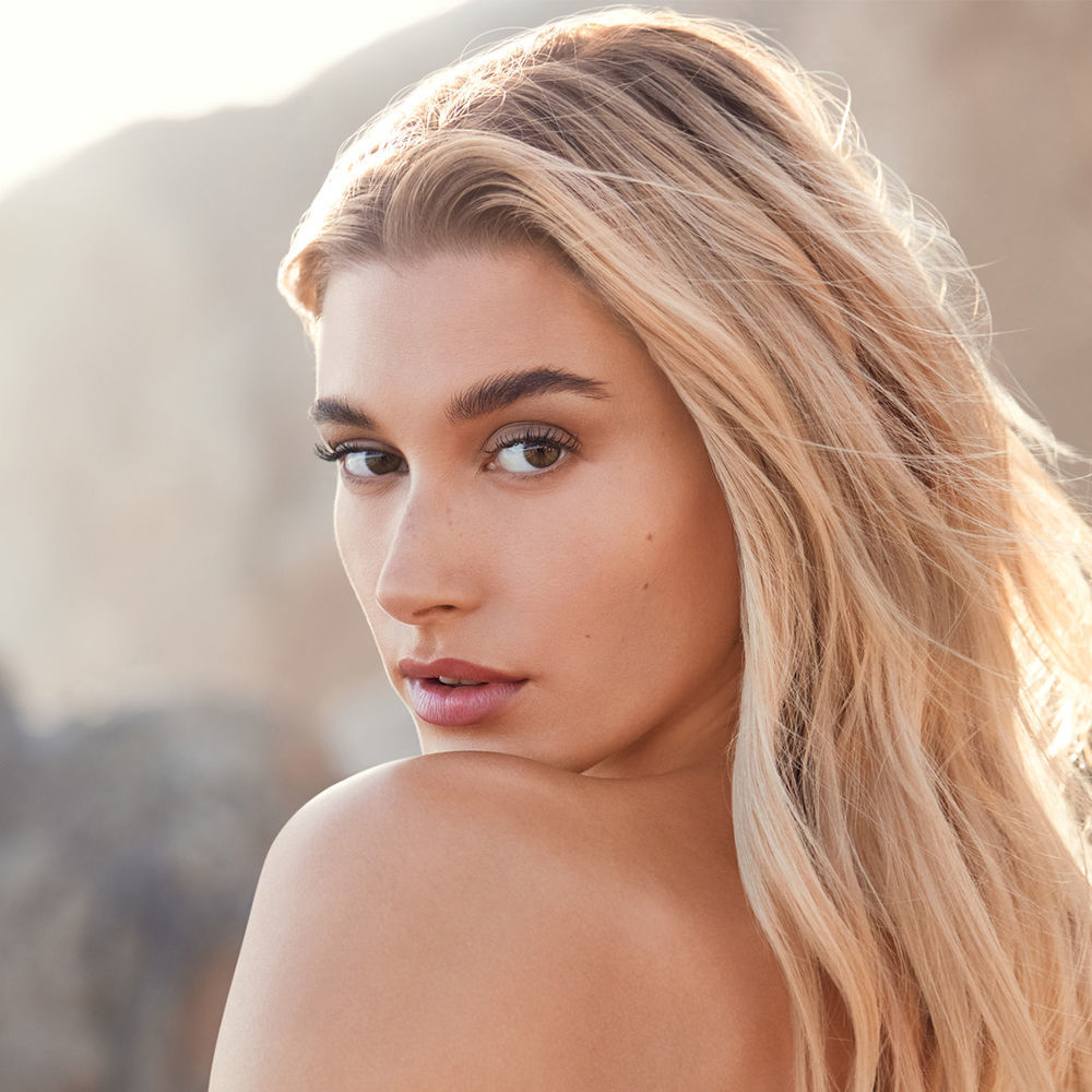 quickfirebeautyquestionswithhaileybieber.jpg