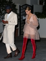 163617PCN_HaileyBaldwin006.jpg