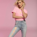 50128r29-Original-Fit-Jeans-in-Lovefool-Levis28r29-Graphic-Cropped-Tee-Shirt-in-Washed-Neon-Pink2.jpg