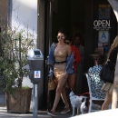 BellaHadid_10112016P_18.jpg