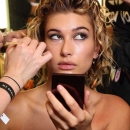 Hailey-Baldwin_-Julien-MacDonald-Fashion-Show-2016--18.jpg