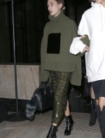 HaileyBaldwin_02032017P1_04.jpg