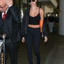HaileyBaldwin_29112016P_13.jpg