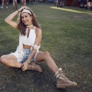 Hailey_Baldwin_004~1.jpg