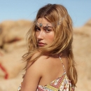 Hailey_Baldwin_006.jpg