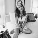 Hailey_Baldwin_006~0.jpg
