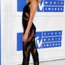 Hailey_Baldwin_041.JPG
