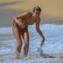 Filename=Hailey_Baldwin_057~0.jpg
Filesize=249KiB
Dimensions=2449x1633
Date added=Feb 08, 2017 Hailey_Baldwin_057~0.jpg