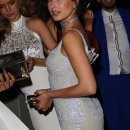 Hailey_Baldwin_06.jpg