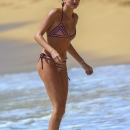 Hailey_Baldwin_091~0.jpg