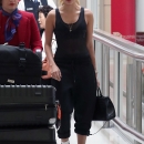 Hailey_Baldwin_281129~6.jpg