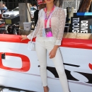 Hailey_Baldwin_28129~13.jpg