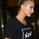 Hailey_Baldwin_281629~1.jpg