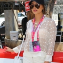 Hailey_Baldwin_28229~12.jpg