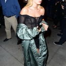 Hailey_Baldwin_282729~1.jpg