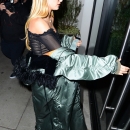 Hailey_Baldwin_283229~0.jpg