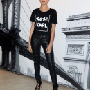 Hailey_Baldwin_284329.jpg