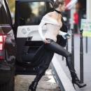 Hailey_Baldwin_28529~0.jpg
