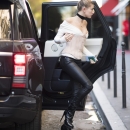 Hailey_Baldwin_28629~0.jpg
