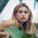 Hailey_Baldwin__281629~0.jpg