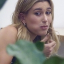 Hailey_Baldwin__28229~0.jpg