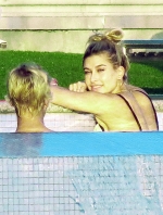 Filename=Hailey___Justin_281829.jpg
Filesize=1932KiB
Dimensions=2400x1615
Date added=Apr 21, 2017 Hailey___Justin_281829.jpg
