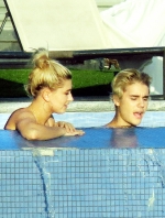 Filename=Hailey___Justin_28429.jpg
Filesize=1923KiB
Dimensions=2400x1791
Date added=Apr 21, 2017 Hailey___Justin_28429.jpg