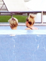 Hailey___Justin_286229.jpg