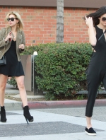 Filename=Kendall_Jenner_38~1.jpg
Filesize=2783KiB
Dimensions=5184x3456
Date added=Apr 21, 2017 Kendall_Jenner_38~1.jpg