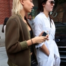 Kendall_Jenner_Kendall_Hailey_Baldwin_Out_gJyXMI9A53Fx.jpg